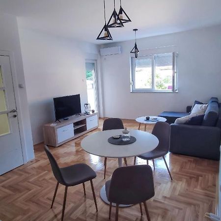 Apartman Vukovic Trebinje Ngoại thất bức ảnh