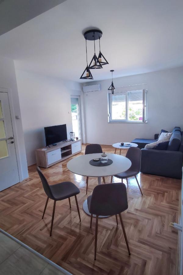 Apartman Vukovic Trebinje Ngoại thất bức ảnh